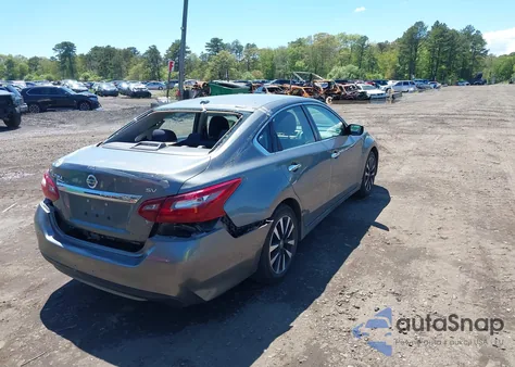 2018 Nissan Altima 2.5 Sv z USA, uszkodzony, nr VIN 1N4AL3APXJC178352